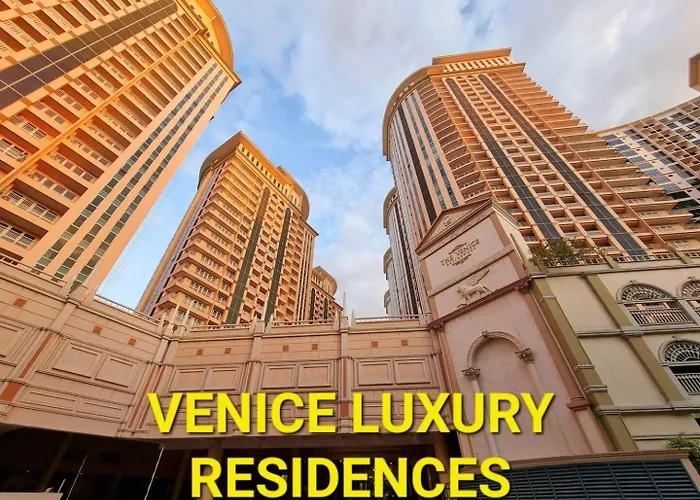 Luxurious Beside Venice Mall #vlrtd20e * Manila